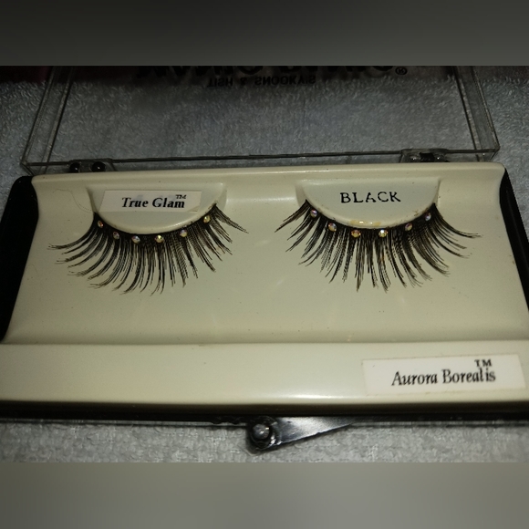 Vintage Tish & Snooky's Manic Panic NYC Long Black Eyelashes with Rhinestones - Picture 2 of 3
